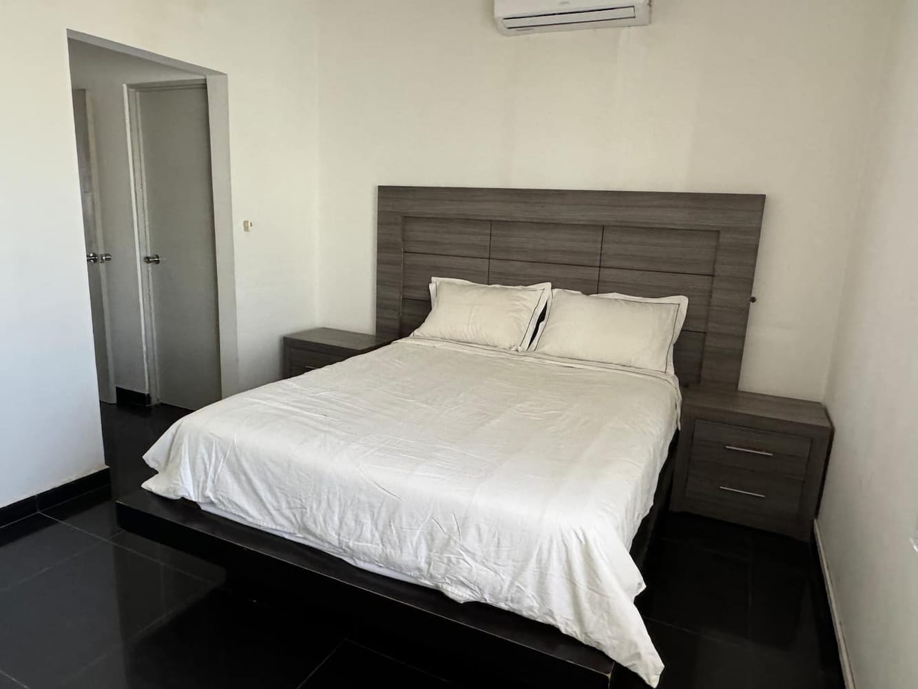 Casa Senderos — recamara 01